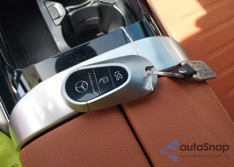 2023 Mercedes-Benz Amg C 43 4Matic z USA, uszkodzony, nr VIN W1KAF8HB2PR103374